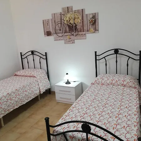 Casa de Férias Lory - - 300 Mt Dalla