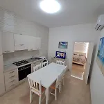 Ferienhaus Lory - - 300 Mt Dalla