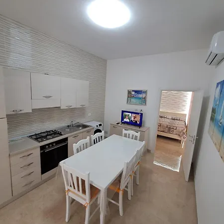 Сasa de vacaciones Lory - - 300 Mt Dalla