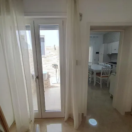 Lory - - 300 Mt Dalla * Torre Lapillo