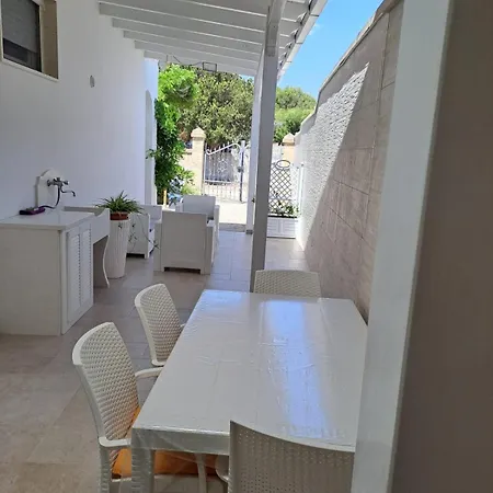 Lory - - 300 Mt Dalla Ferienhaus