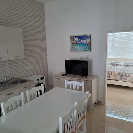 Lory - - 300 Mt Dalla Ferienhaus Torre Lapillo