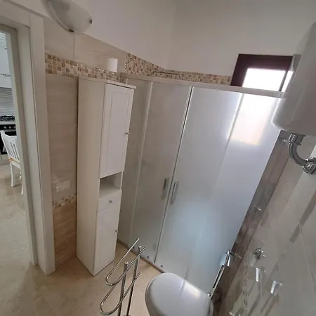 Ferienhaus Lory - - 300 Mt Dalla