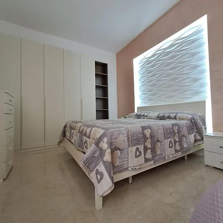 Сasa de vacaciones Lory - - 300 Mt Dalla *