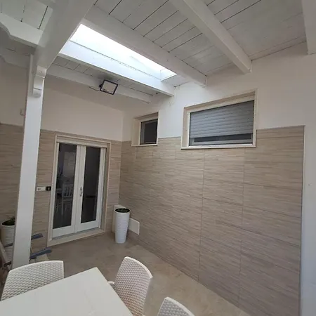 Lory - - 300 Mt Dalla Ferienhaus Torre Lapillo