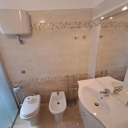 Lory - - 300 Mt Dalla