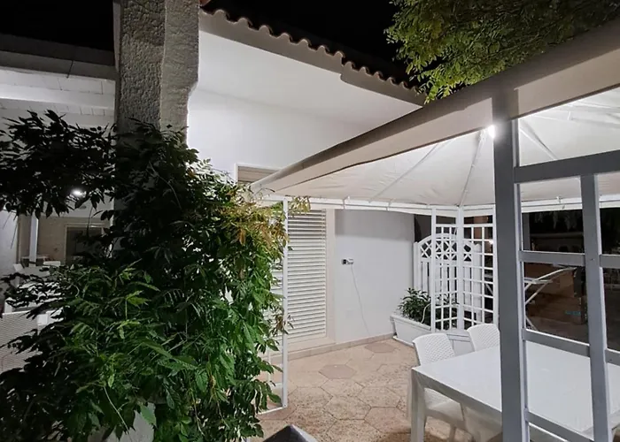 度假居 Lory - - 300 Mt Dalla 托雷拉皮罗