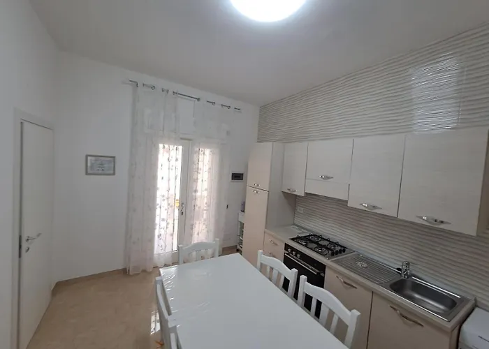 Lory - - 300 Mt Dalla Holiday home Torre Lapillo